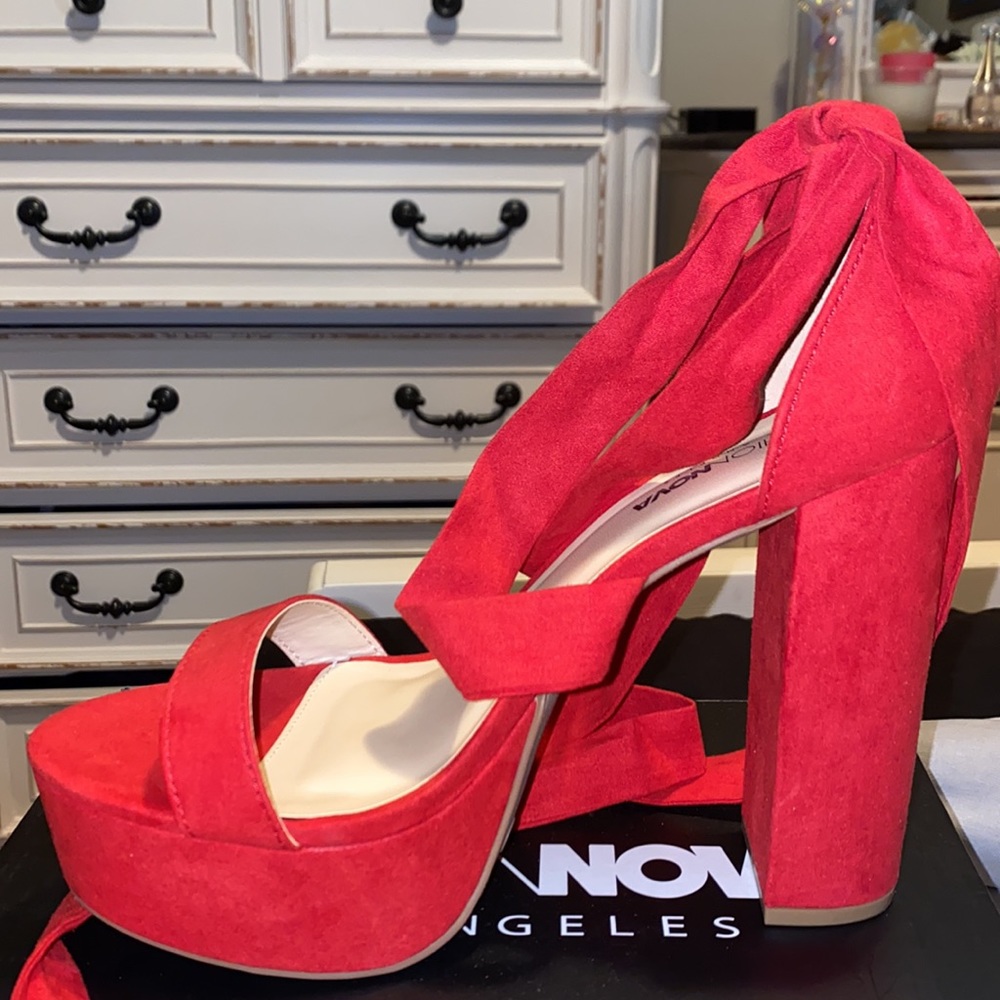 Fashion Nova heels